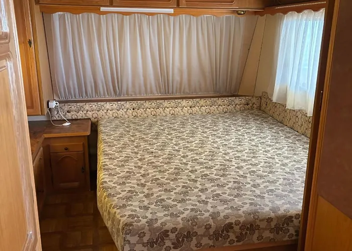 каравана рапунцел - Rapunzel Caravan